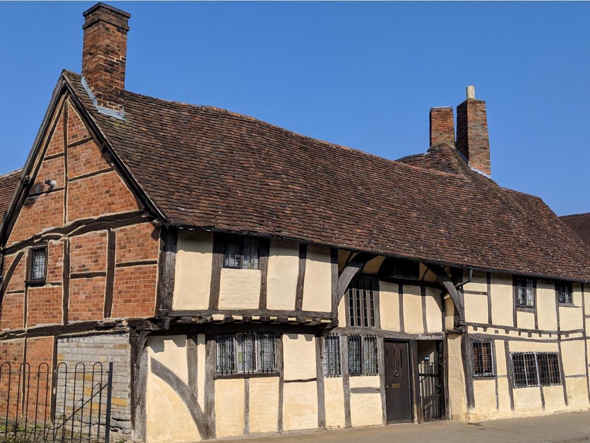 One Masons Court Villa Stratford-upon-Avon Dış mekan fotoğraf